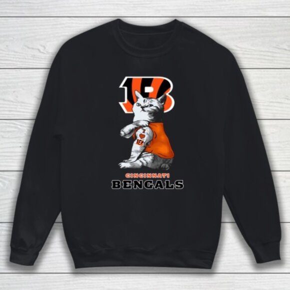 NFL Football My Cat Loves Cincinnati Bengals Sweatshirt Fan Gift Unisex Apparel - Picture 1 of 5